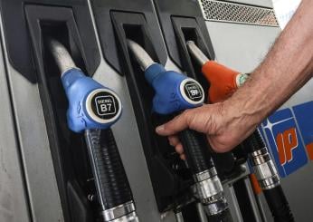 Decreto carburanti, tutte le novità: dai prezzi medi alle sanzioni agli esercenti, cosa cambia