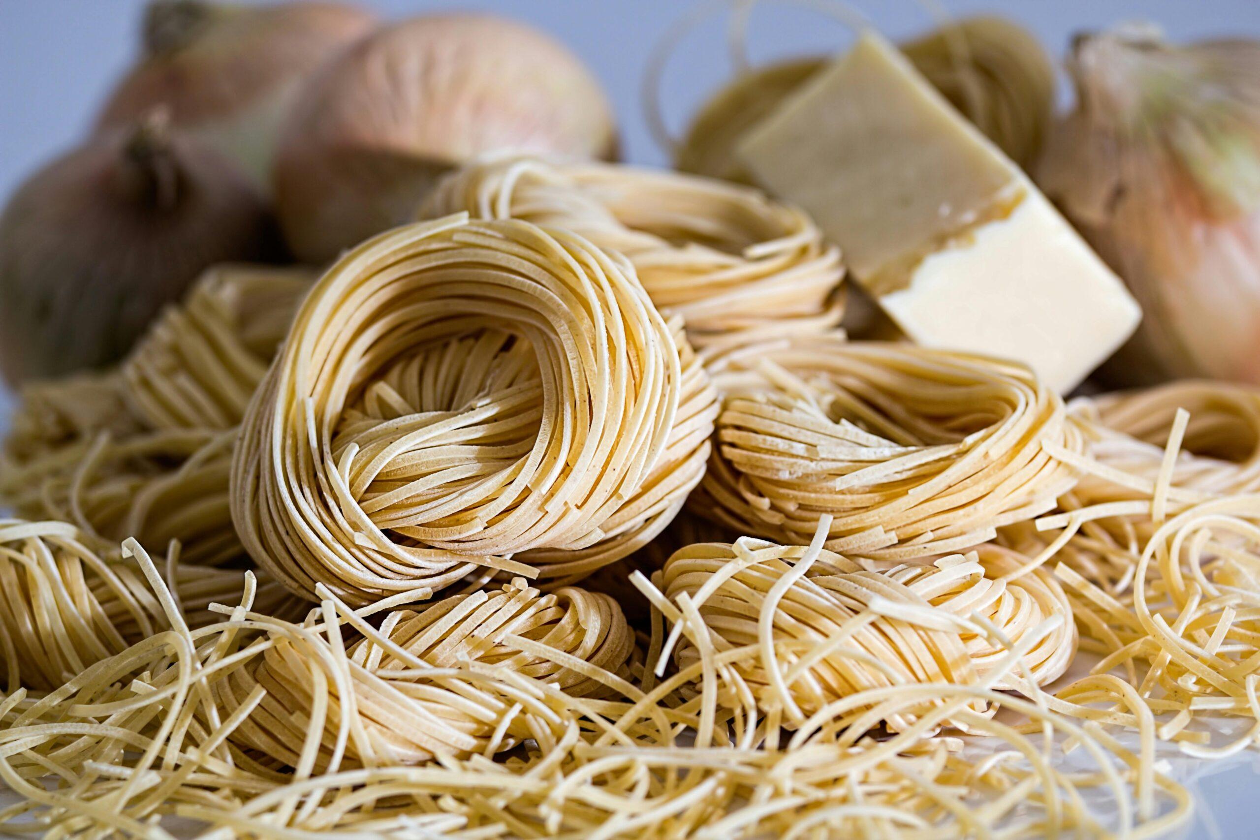 Quali sono i principali formati di pasta fresca? Provali con tre condimenti irresistibili