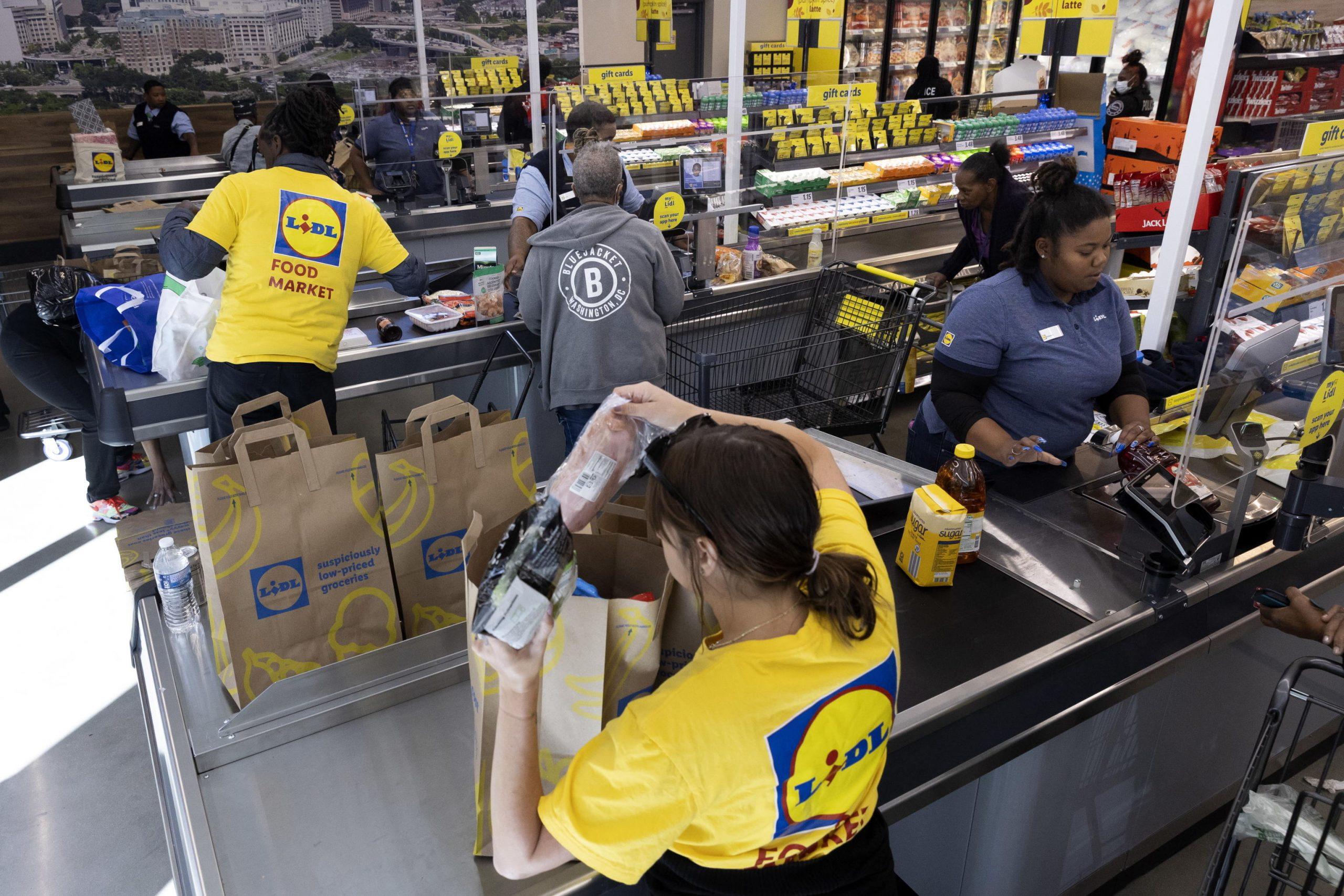 Allarme listeria: ritirato il formaggio pecorino Lidl al tartufo