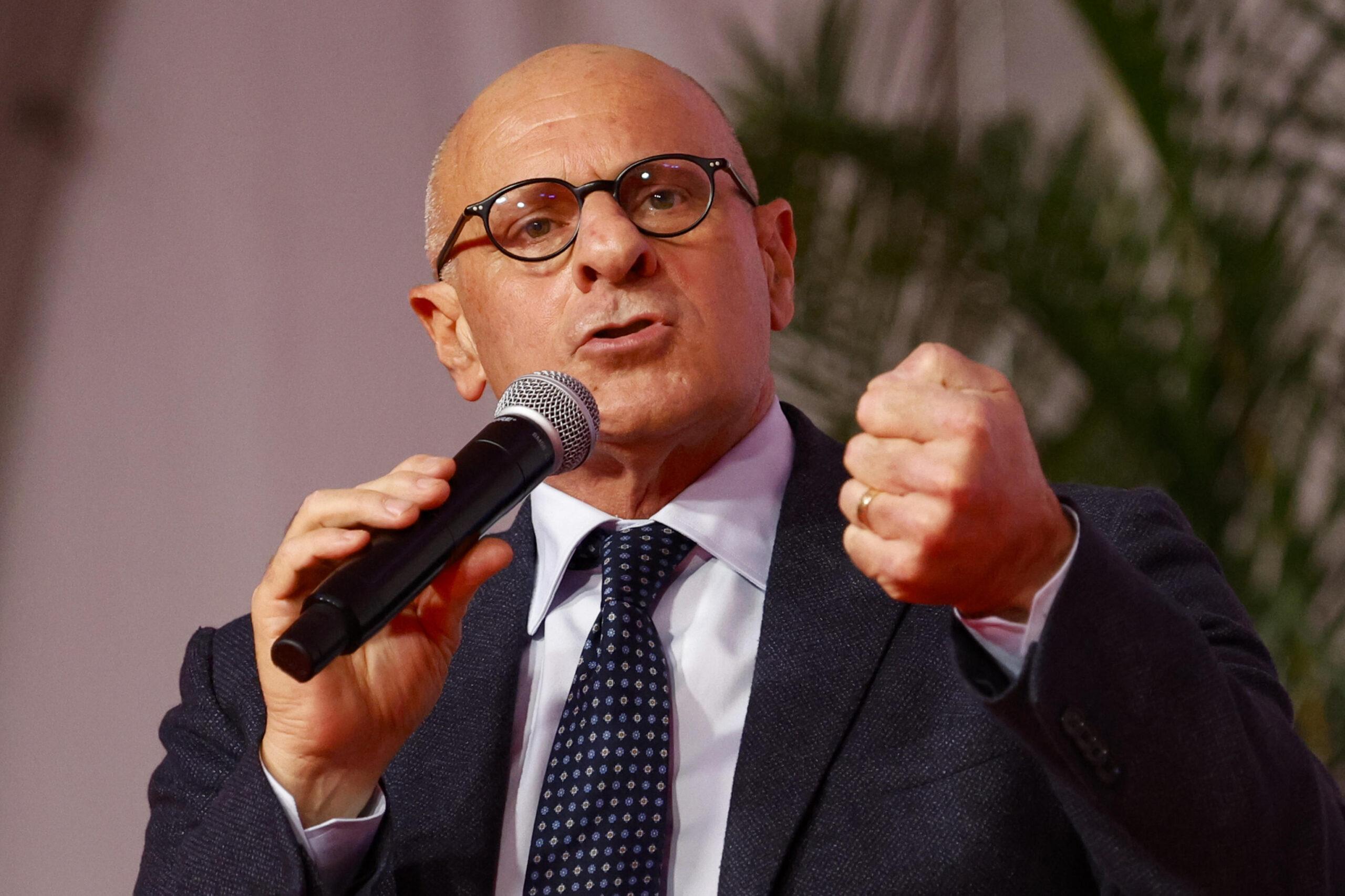 Legge per la tutela dell’italiano, Rampelli (FdI): “Basta fare i fighetti con parole straniere”