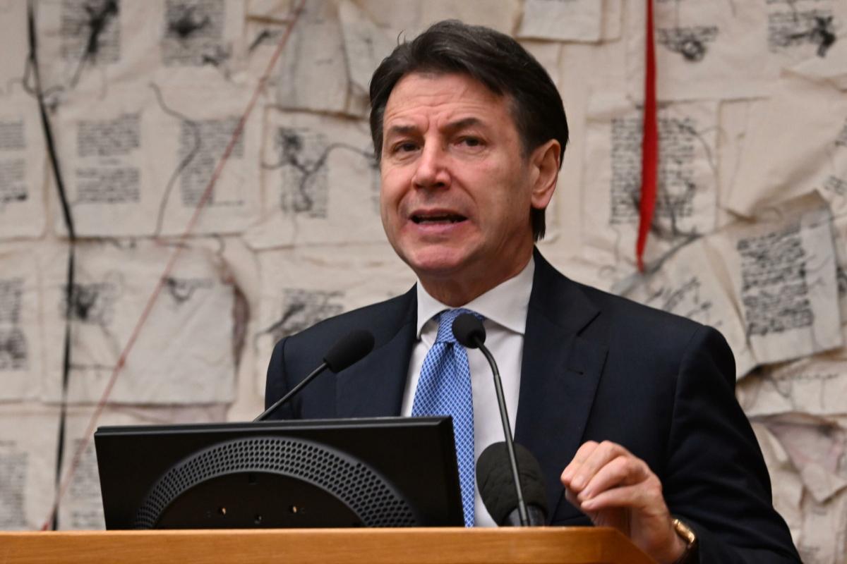 Dichiarazione dei redditi 2023 Giuseppe Conte: il leader del M5S di…