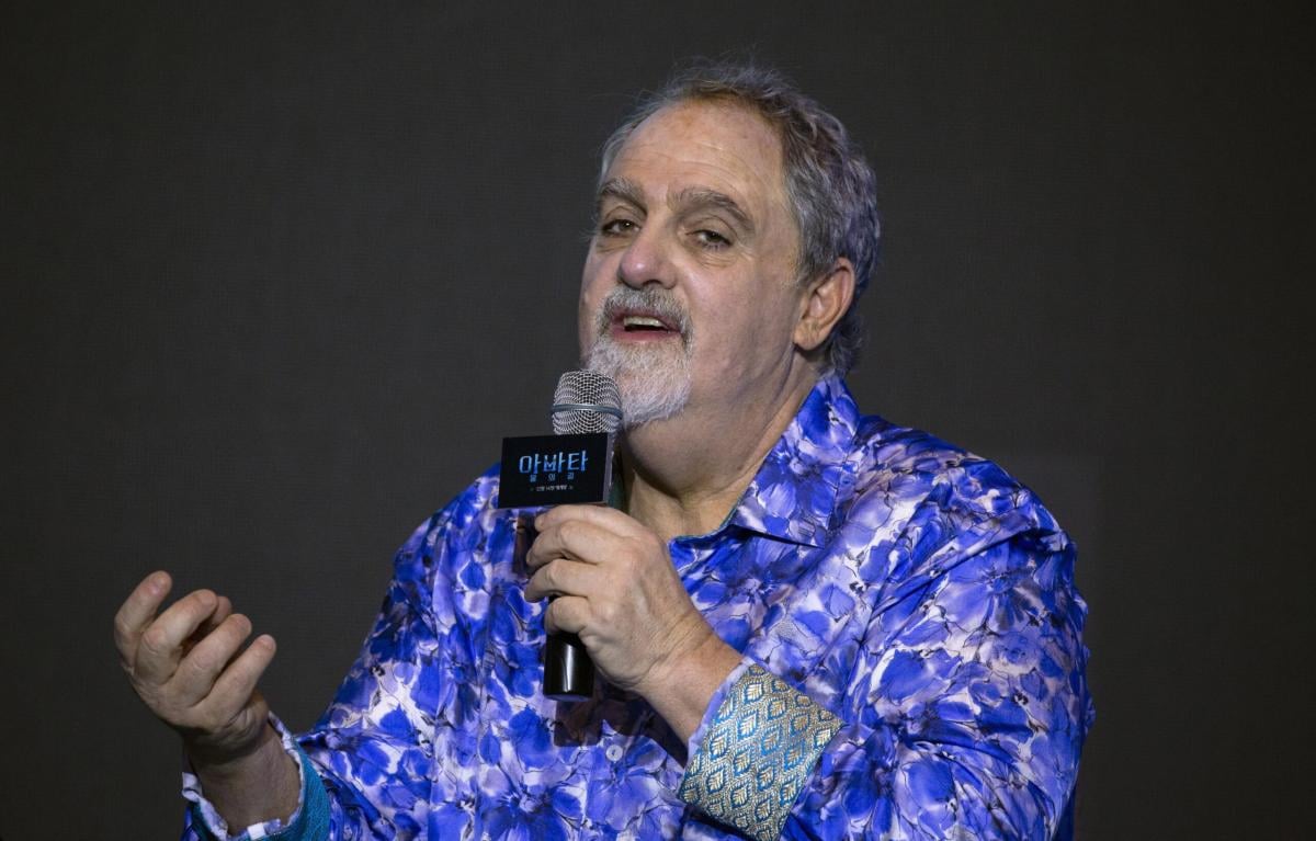 Addio a Jon Landau: causa morte, età, carriera, moglie e figli del produttore premio Oscar di “Titanic” e “Avatar”  