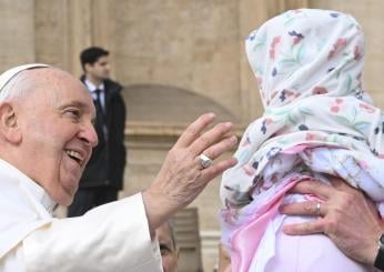 Papa Francesco torna sulle sue dimissioni: “Sono vecchio, lascerei se la stanchezza mi costringesse”