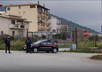 Palermo, incidente mortale a Cinisi oggi: uomo travolto da un camion mentre attraversa la strada