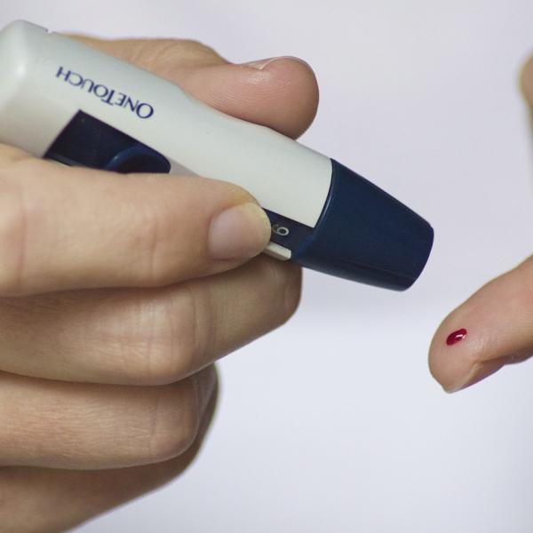 Diabete, in arrivo la nuova cura rivoluzionaria con pancreas sintetico, come funziona