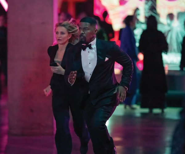 Jamie Foxx e Cameron Diaz tornano sullo schermo in un film di spionaggio tra risate e adrenalina