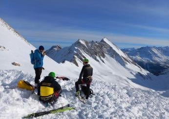 Valanga Courmayeur, trovato il corpo della scialpinista svedese dispersa. Sono due le vittime, avevano 25 anni