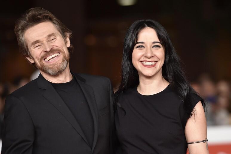 Chi è la moglie di Willem Dafoe?