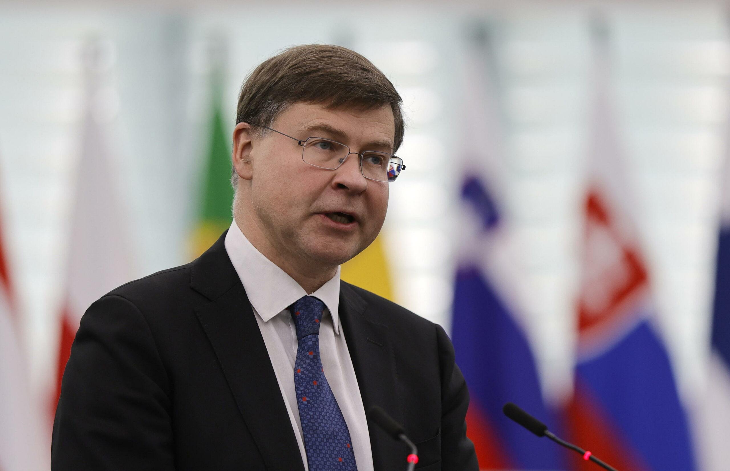 Dombrovskis Ucraina