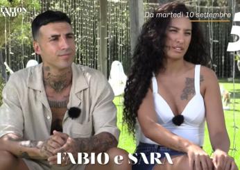 “Temptation Island”, falò di confronto tra Fabio e Sara: “Tu sai solo insultarmi e non mi affronti”