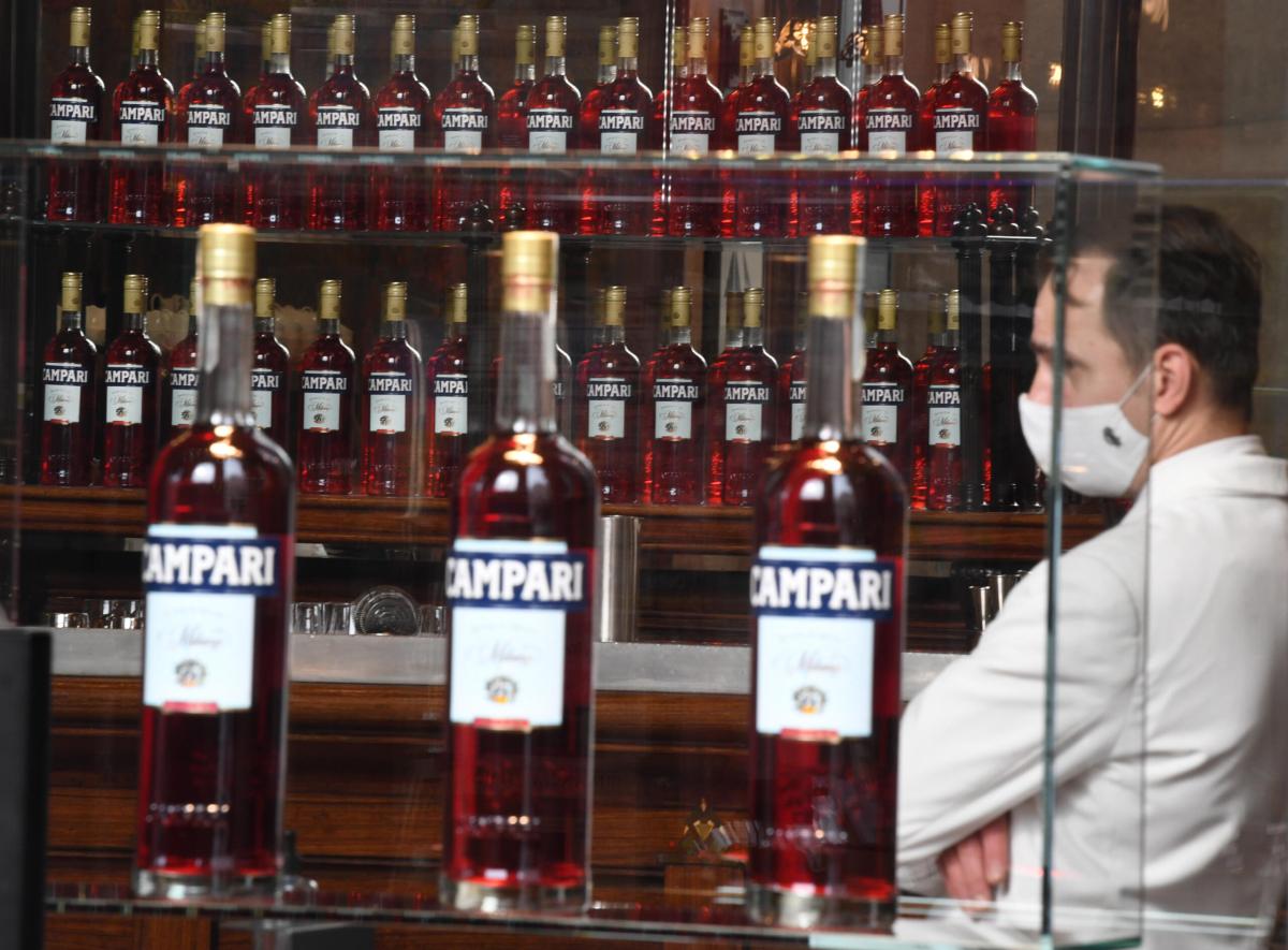 Chi è Matteo Fantacchiotti, il nuovo Ceo di Campari che sostituisce…