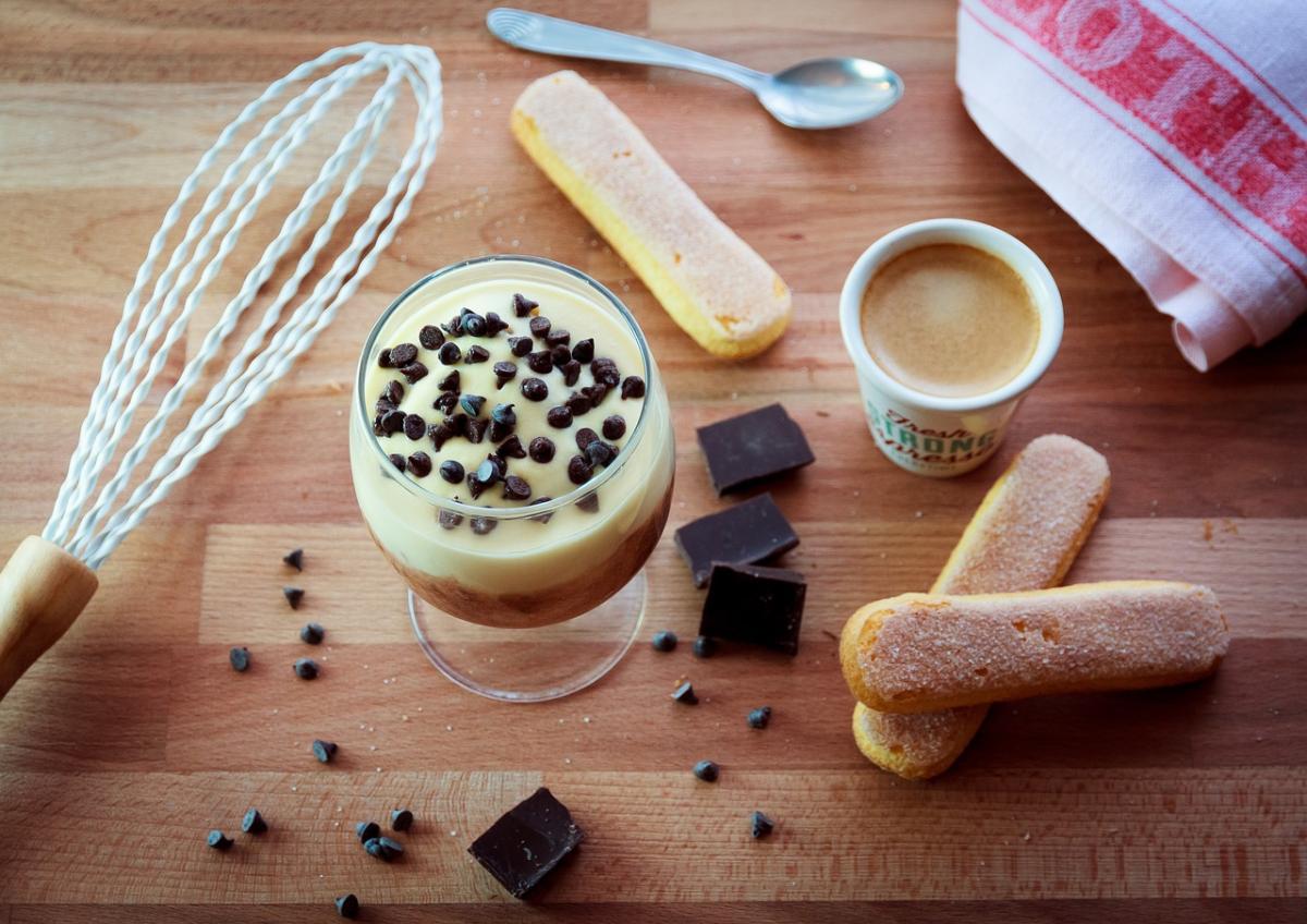 Non solo tiramisù: 3 dolci con Savoiardi facili e veloci