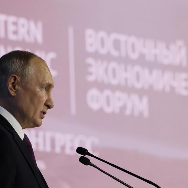 Putin, parole dure sui negoziati: “No allo stop finché prosegue la controffensiva”