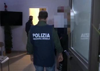 Sfruttamento della prostituzione minorile a Bari, arrestate dieci persone: 16enni adescate con la promessa di guadagni “facili”