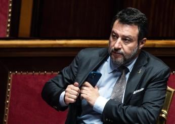 L’ultima trovata di Salvini: taxi gratis per chi rientra dalle discoteche