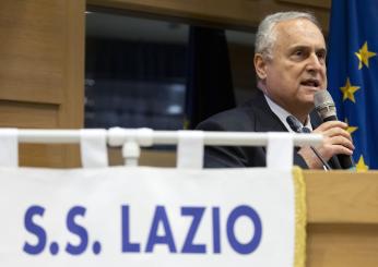 Contestazione Lazio, Corino: “I tifosi hanno dimostrato amore. Lotito? Un club che vive alla giornata e nel calcio non te lo puoi permettere”