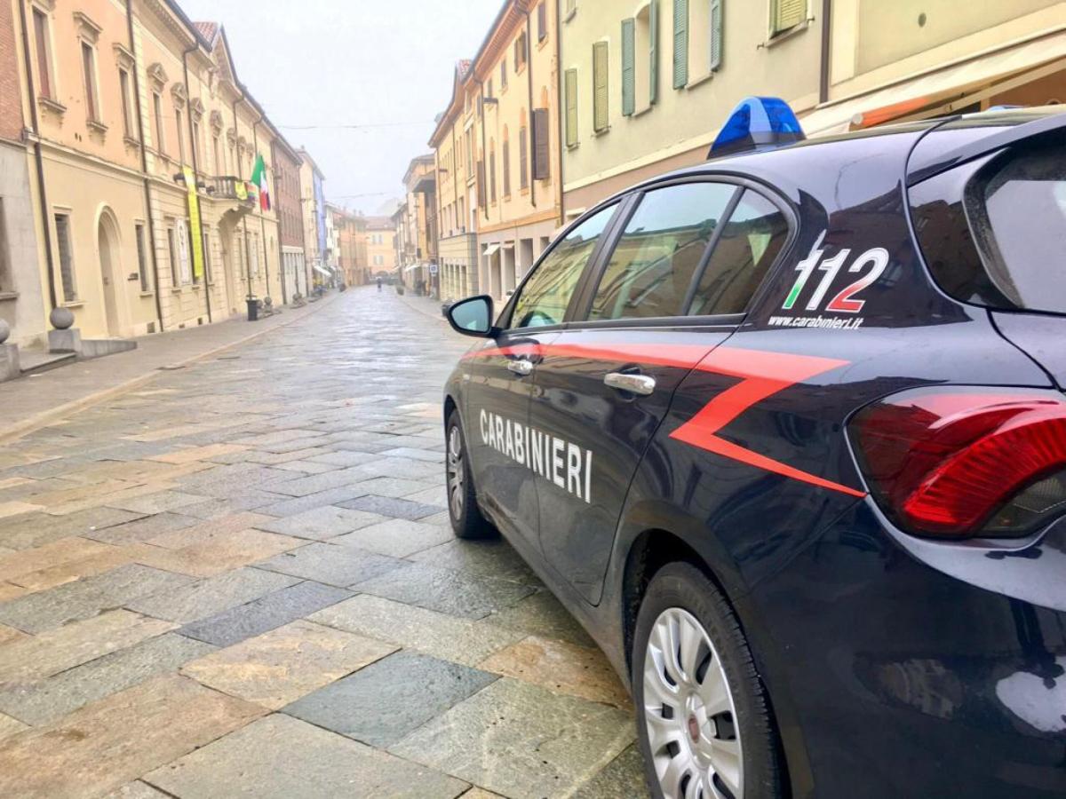 Bologna, professore si toglie la vita: era indagato per la presunta…