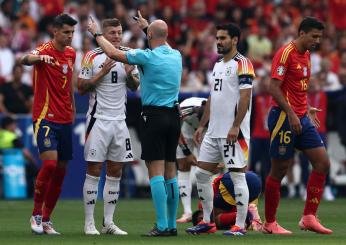 Kroos campione dentro e fuori dal campo: chiede scusa a Pedri per avergli fatto male