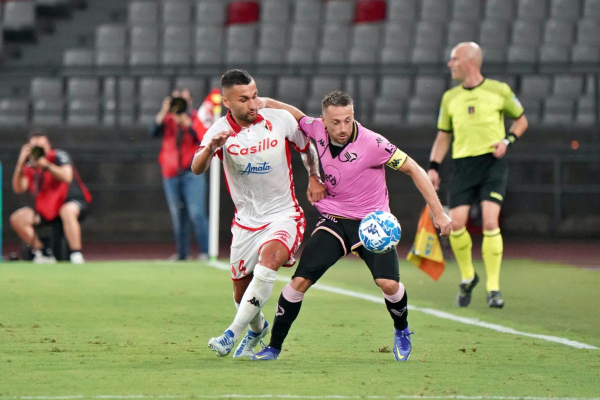 Bari-Palermo 1-1, finisce in parita il “match dei record”