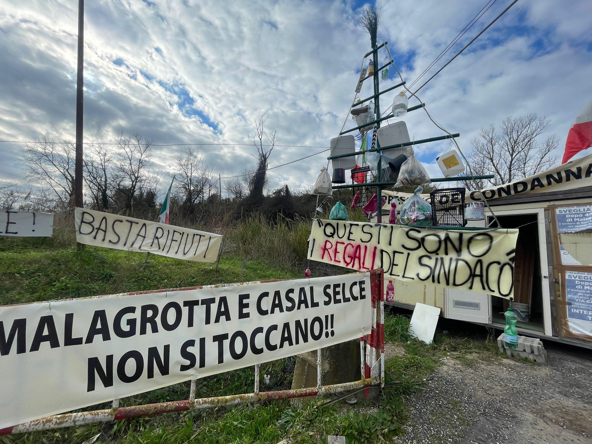 Biodigestore di Casal Selce erede di Malagrotta? La rabbia del comitato: “Sindaco ha mentito, si uccide Valle Galeria” | VIDEO