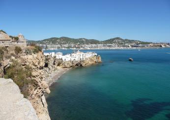 Quali sono le migliori spiagge di Ibiza: l’elenco delle più belle