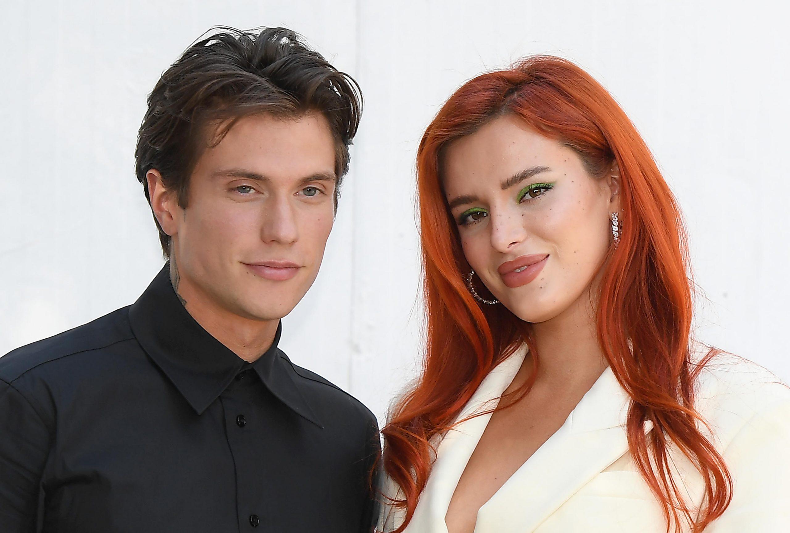 Bella Thorne dimentica Benjamin Mascolo, il bacio in pubblico con Mark Emms