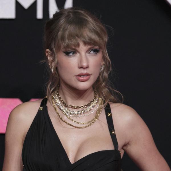 Taylor Swift: ai 1220 premi vinti e alle 1940 nomination si aggiunge il trionfo agli VMAs