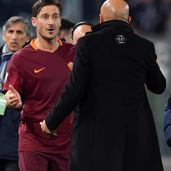 Pace vicina tra Totti e Spalletti: ‘prima deve vincere lo scudetto’, dice l’ex capitano