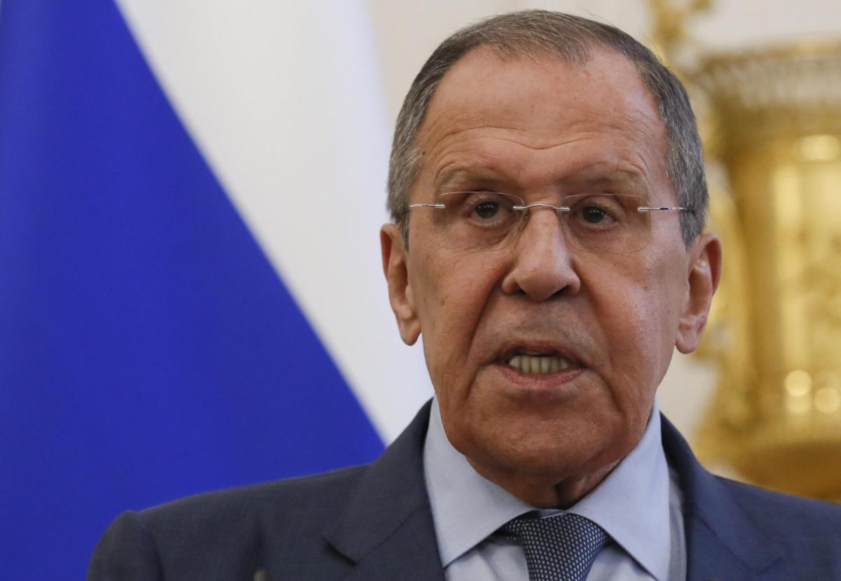 Guerra Ucraina-Russia, Lavrov: “F-16 sono minaccia nucleare per Mosca”