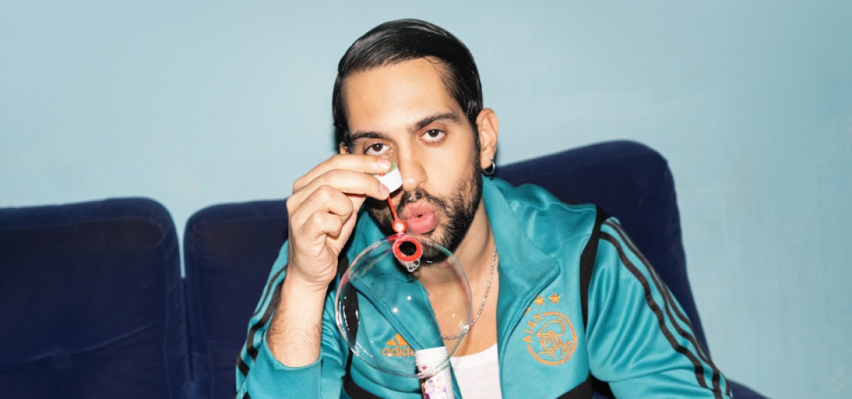 Mahmood dorme su TikTok: la diretta per annunciare “Nei letti degli altri”, il suo nuovo album dopo Sanremo?