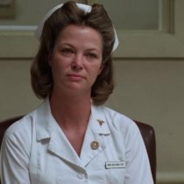 Louise Fletcher morta, addio all’attrice premio Oscar per Qualcuno volò sul nido del cuculo