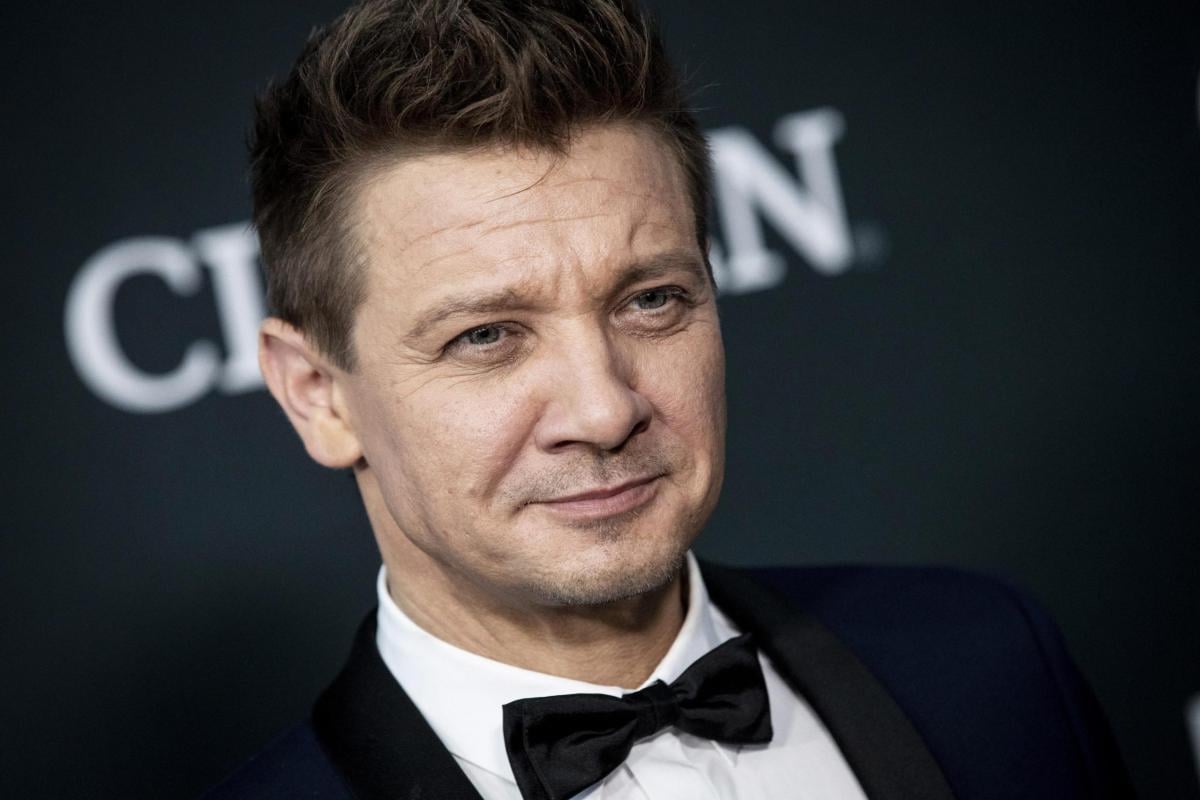 Come sta Jeremy Renner? Aggiornamento sulle condizioni dell’attore Marvel