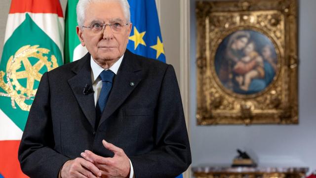 Mattarella: l’anello, l’albero, Raffaello ma zero cenni alla Giustizia