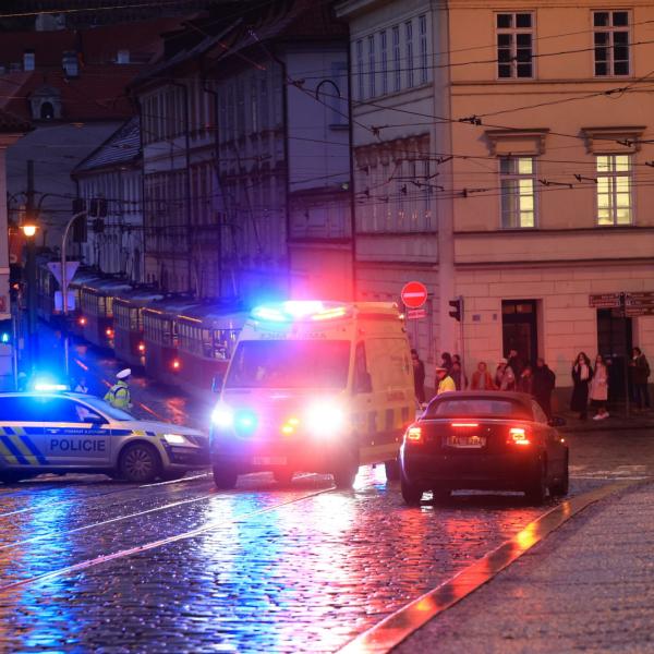 Chi sono le vittime della sparatoria all’università di Praga?