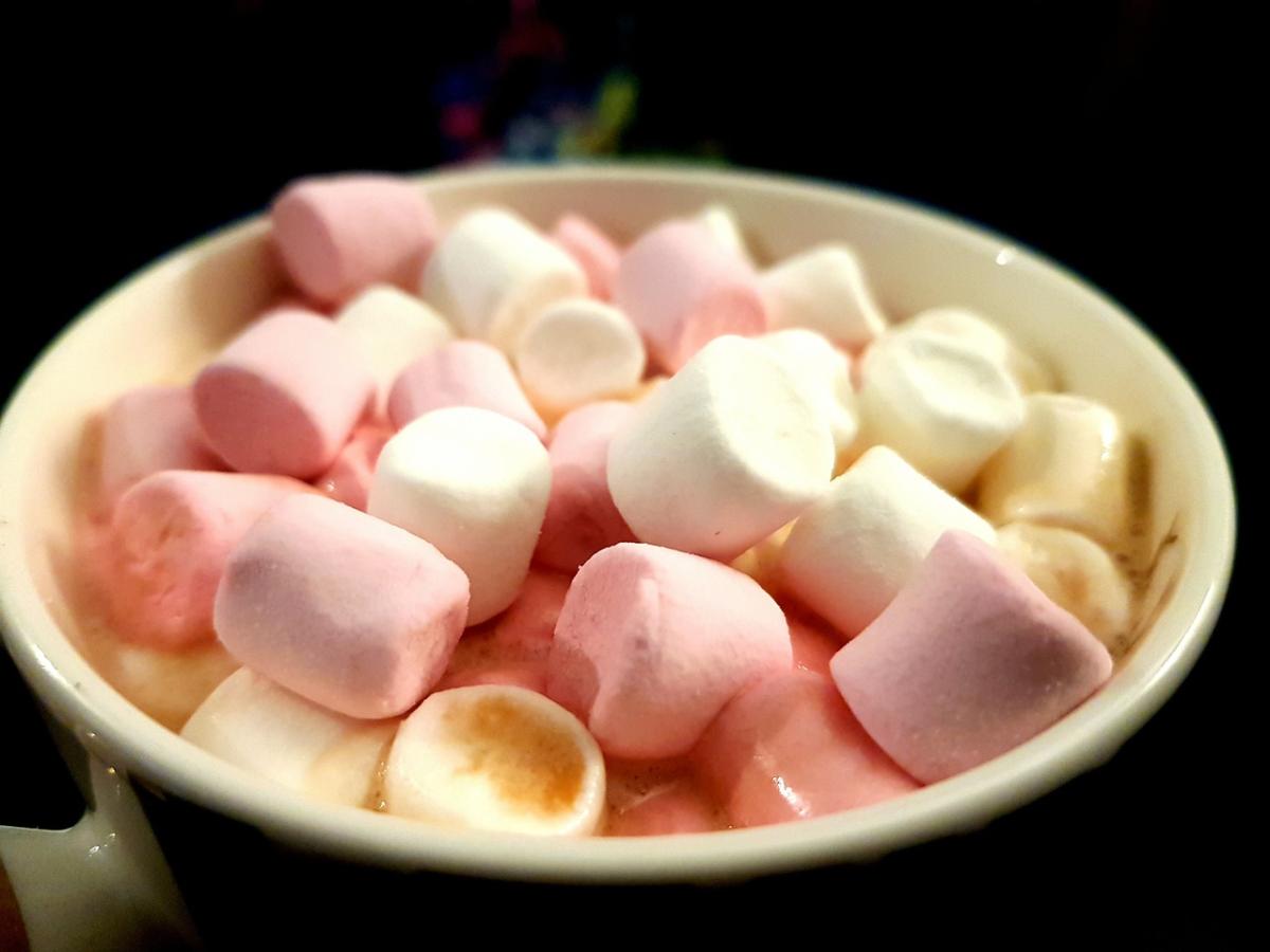 Come si fa la ricetta dei marshmallow, i dolcetti gommosi made in USA