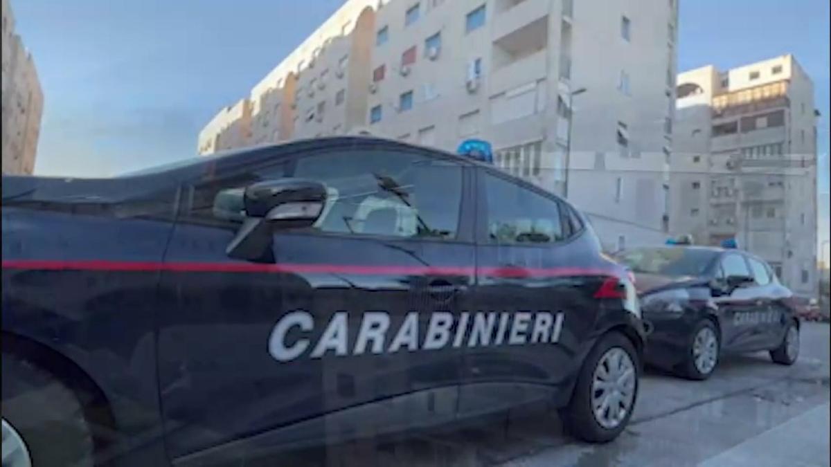 Napoli, i Carabinieri scoprono la “banda del buco”: 9 arresti