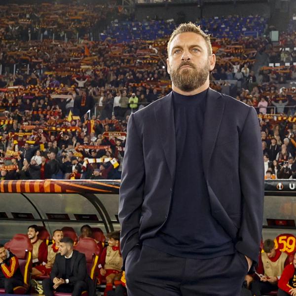 Europa League 2024, De Rossi dopo Roma-Bayer Leverkusen: “Continueremo a crederci al ritorno. Su Karsdorp…” |VIDEO