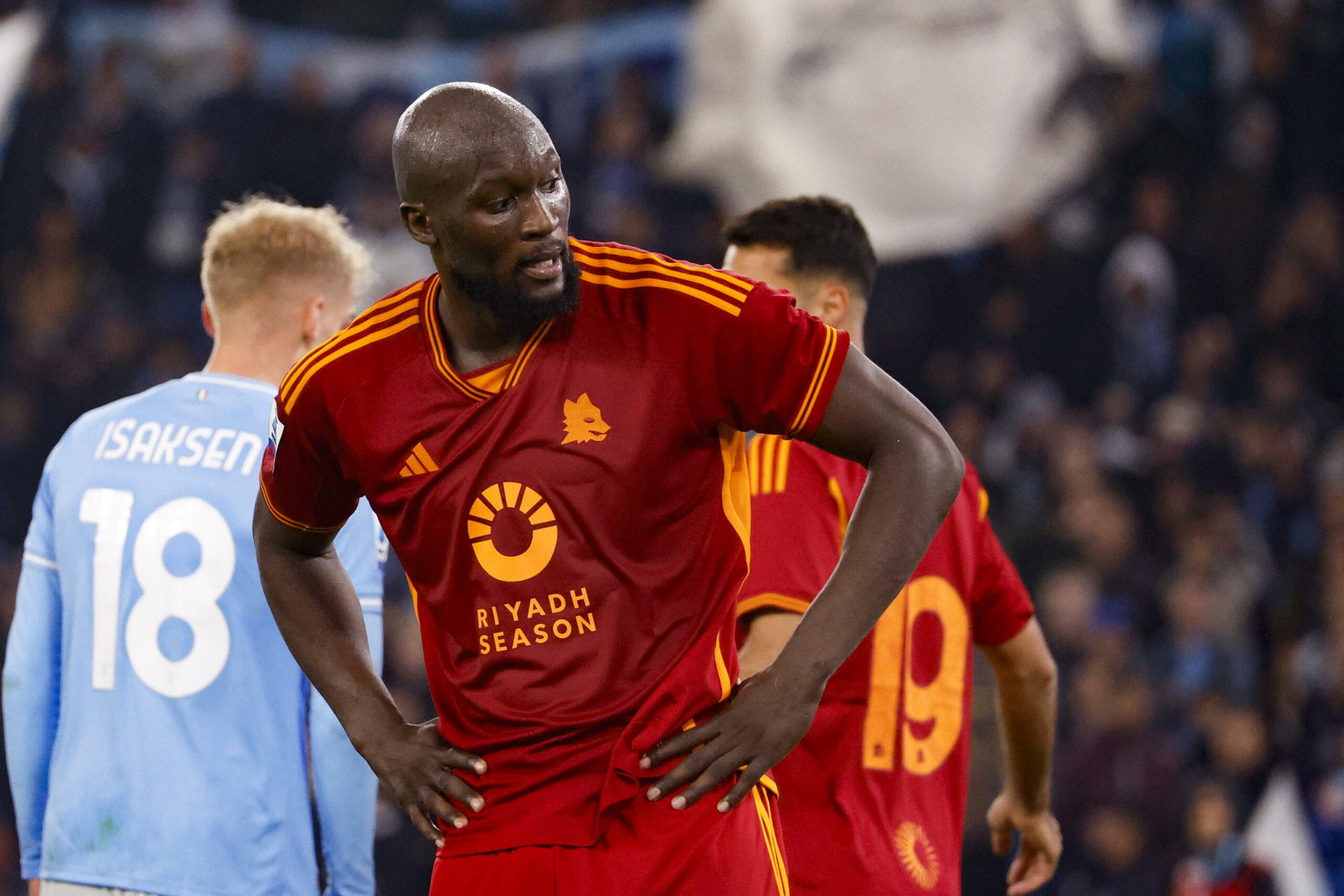 Lazio-Roma, Giuliani (comico e tifoso): “Dybala e Lukaku potevano fare di più. DAZN? Una ripresa alla Sud la potevano fare”