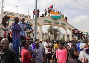 Niger, la giunta golpista forma nuovo governo. Oggi vertice Ecowas per discutere intervento