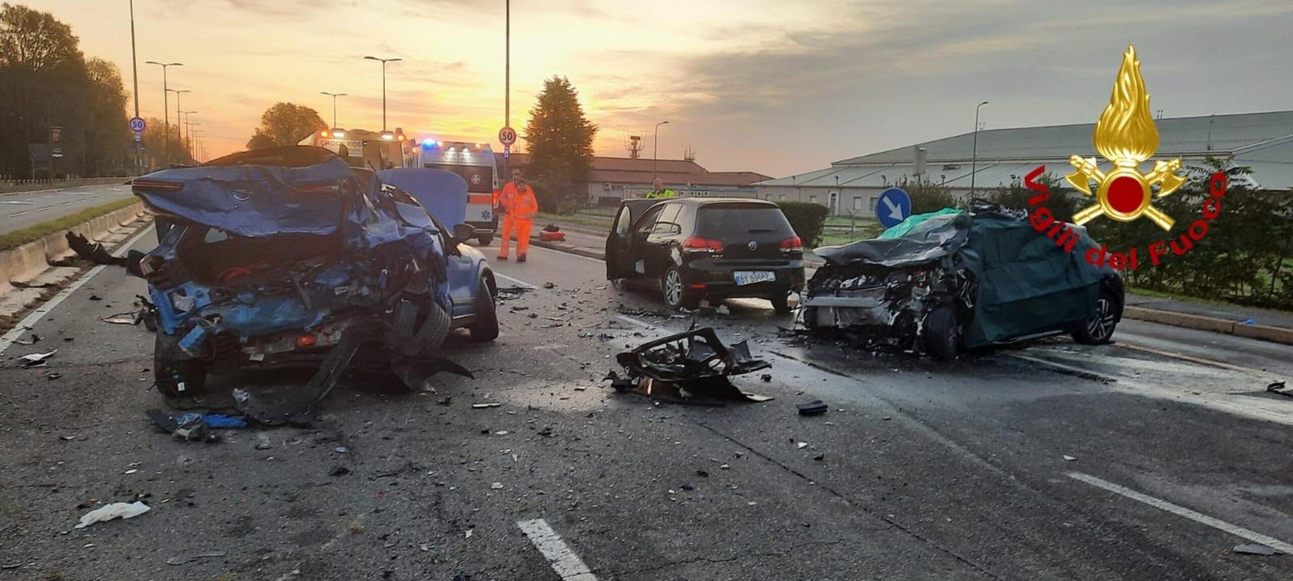 Incidente a Milano nella notte di Halloween: ipotesi di omicidio stradale per il conducente della Golf