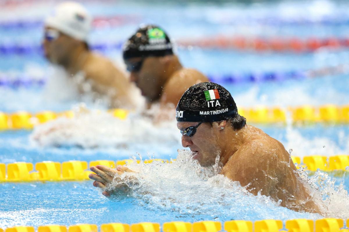 Nuoto, altre due medaglie per l’Italia agli Europei in vasca corta:…