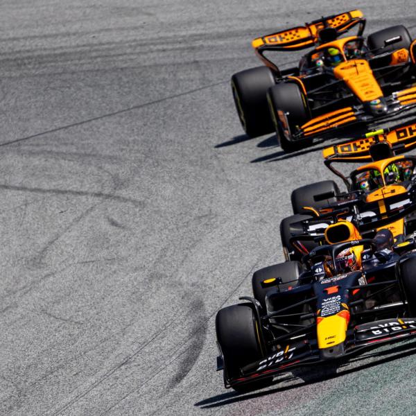 F1 2024, prima fila tutta McLaren nelle qualifiche Sprint