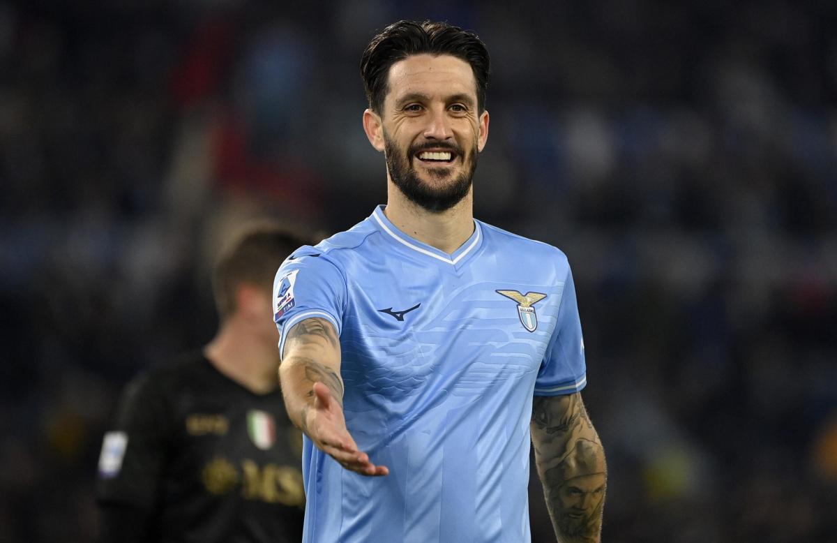 Lazio, l’ultima “magia” di Luis Alberto: lascia 30 milioni alla Lazio e va a Doha in Qatar. Lotito tratta la rescissione, ora, se vuole, ha i soldi per il rinnovo di Felipe Anderson