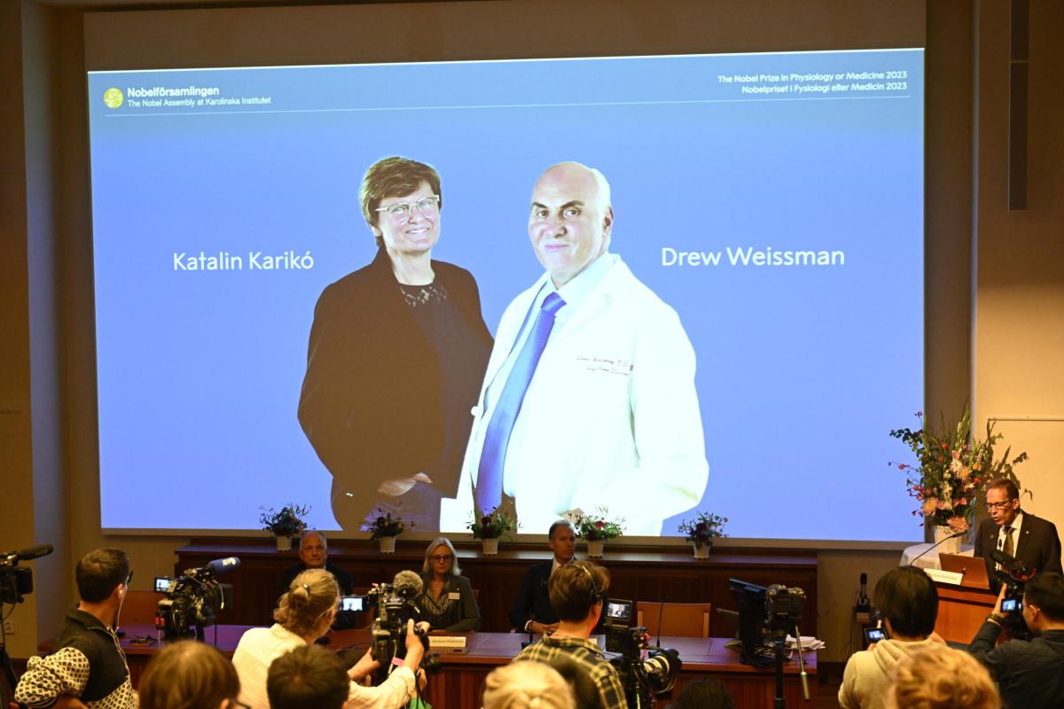 Nobel per la Medicina a Karikó e Weismann, come hanno rivoluzionato…