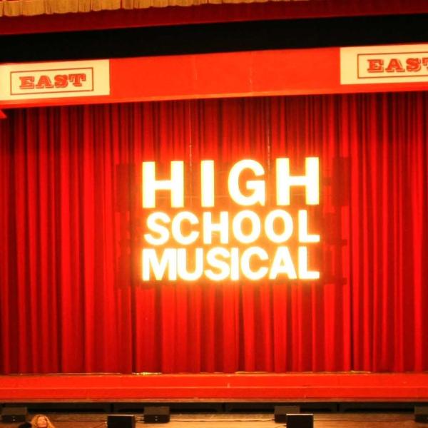 High School Musical, Ryan Evans è gay: la quarta stagione della serie conferma con il coming out | VIDEO