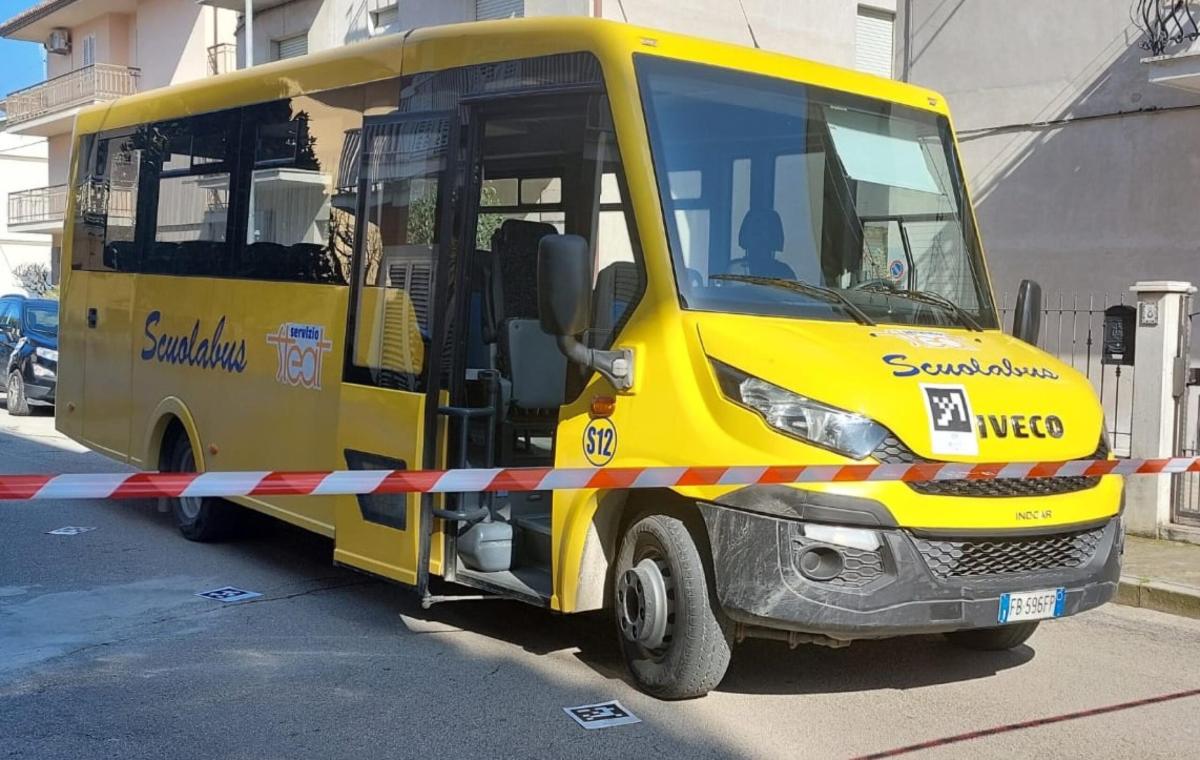 Teramo, bambino di 3 anni dimenticato sullo scuolabus: disidratato …