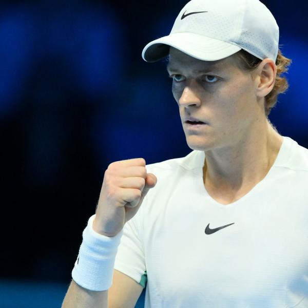 ATP Finals, Sinner-show al terzo set: sconfitto Medvedev in semifinale