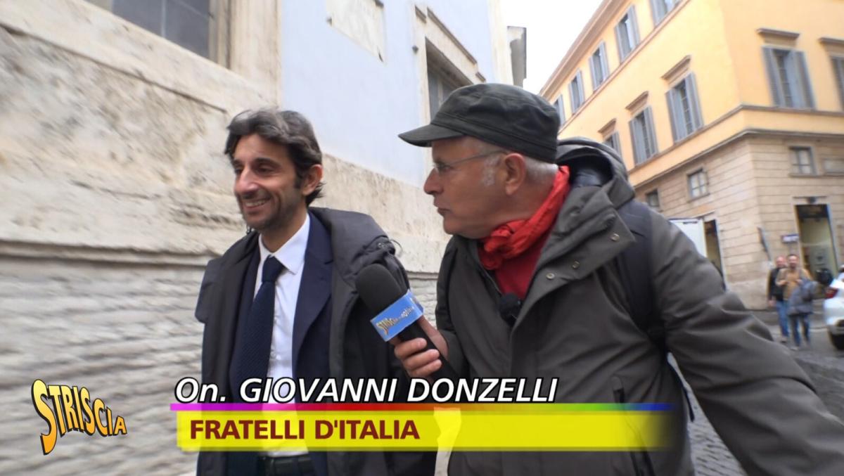 Sparo a Capodanno, Donzelli ‘scarica’ Pozzolo: “Mi risulta che alla Procura diano tutti la stessa versione, tranne lui”