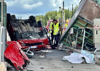 Chi sono le vittime dell’incidente a Rosignano? La coppia di coniugi tedeschi e il 21enne fiorentino: forse un malore all’origine della tragedia