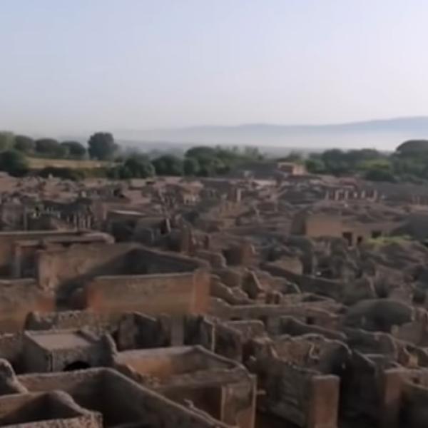 Cosa c’è nel Parco Archeologico di Pompei e quanto tempo ci vuole per visitarlo?